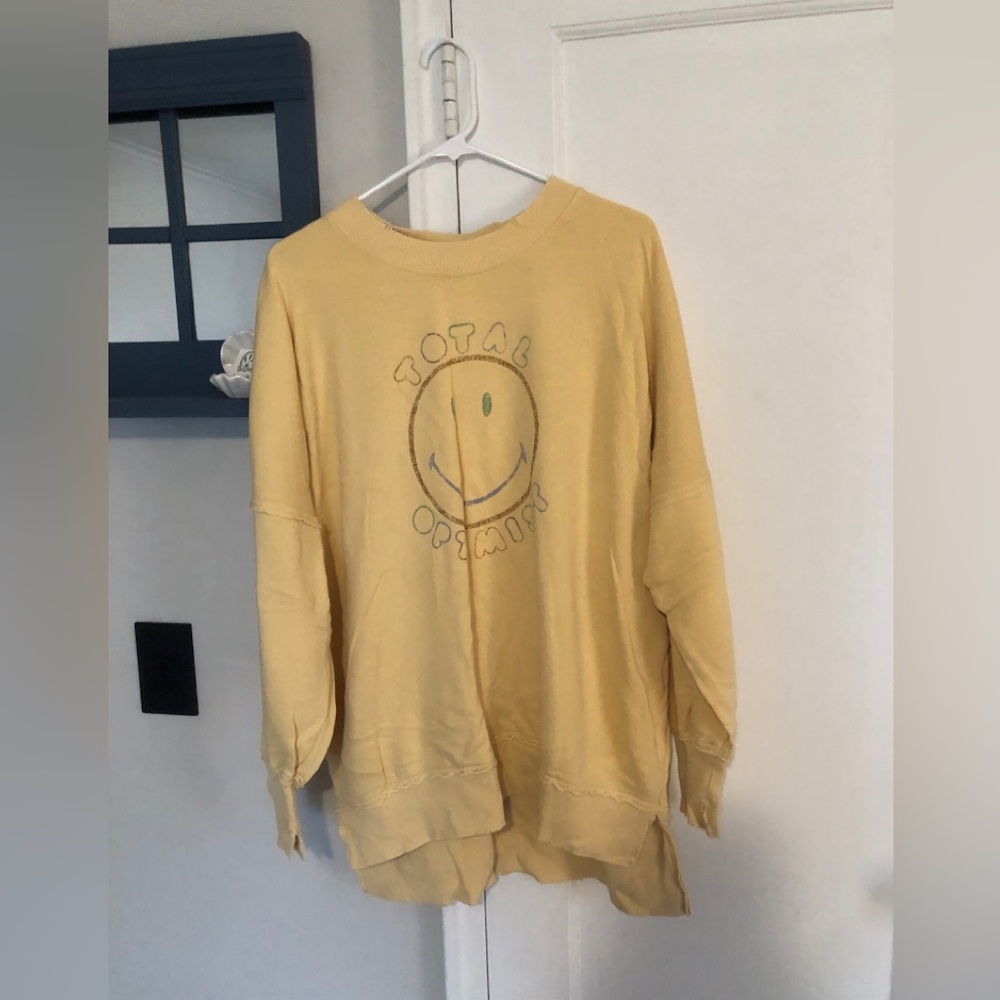 aerie Yellow Smiley Graphic Crewneck Sweatshirt